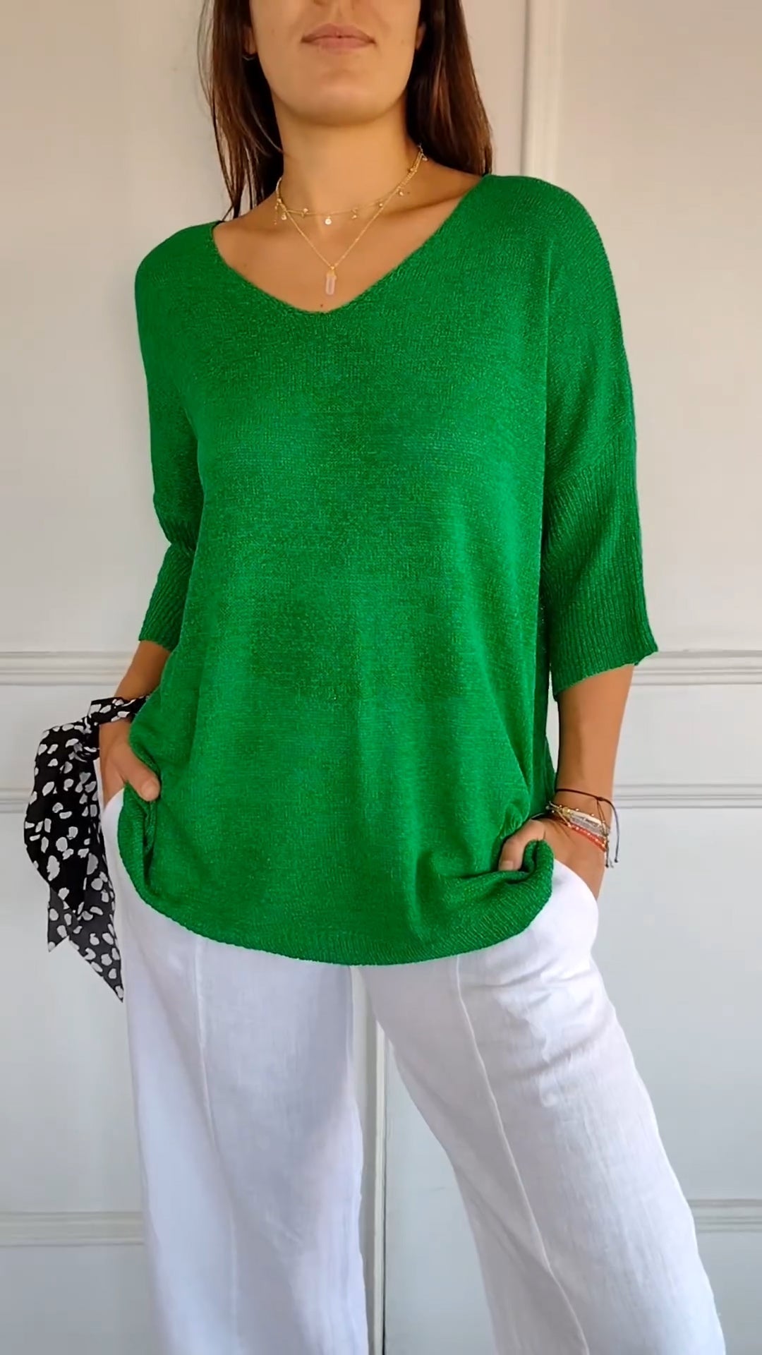 Evelyn - Knit Top with V-neck