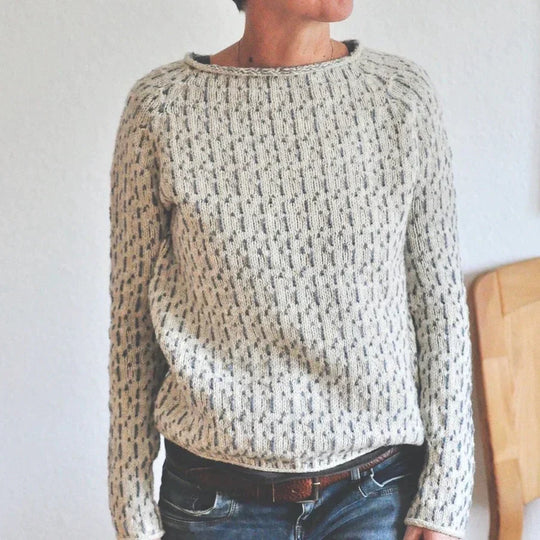 Layla - Elegant Boat Neck Sweater