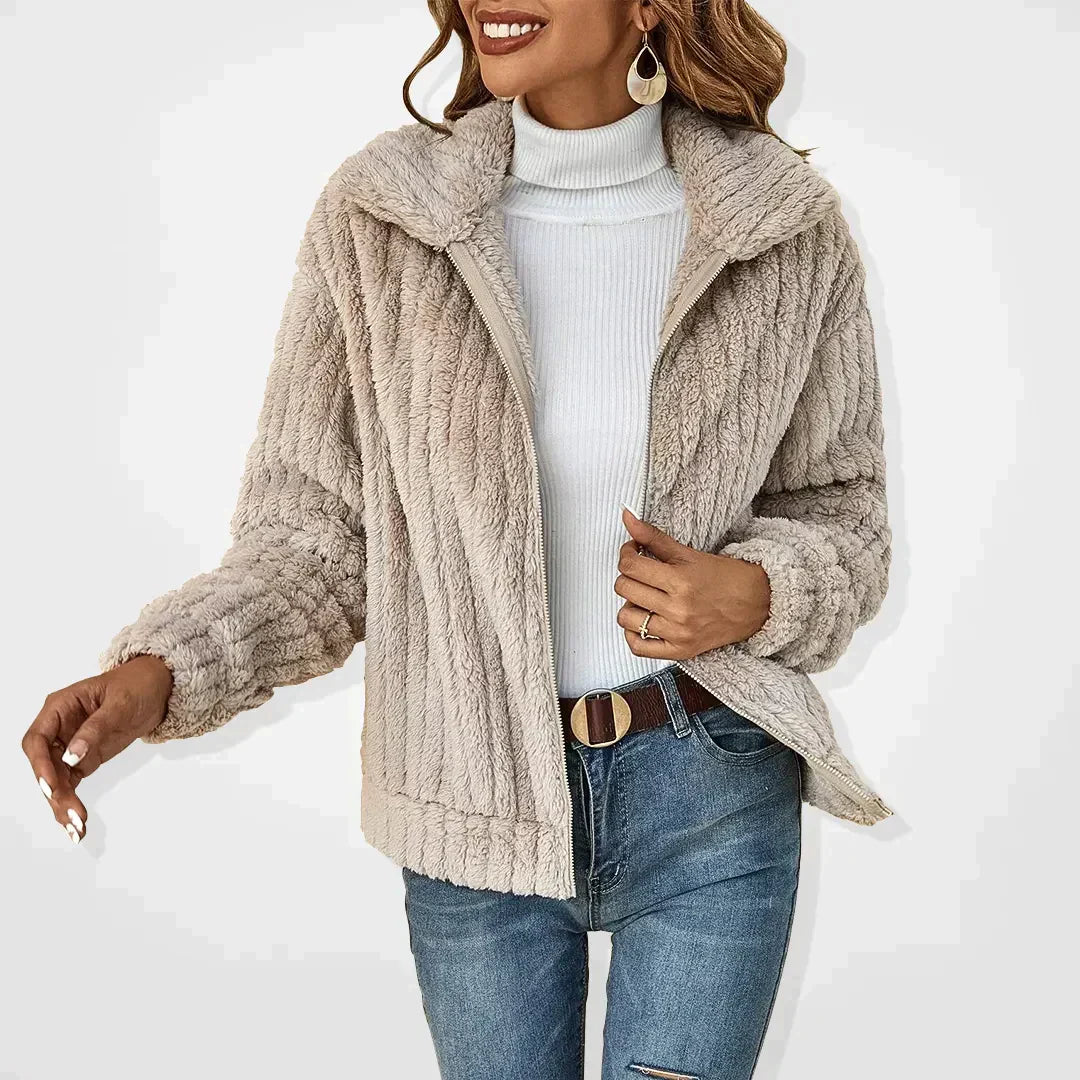 Eshe - Fluffy Cardigan