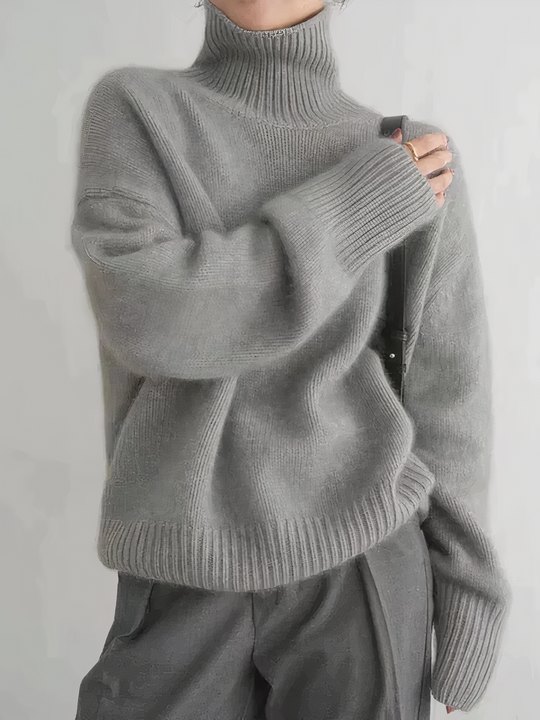 Claire - Cashmere Turtleneck Sweater