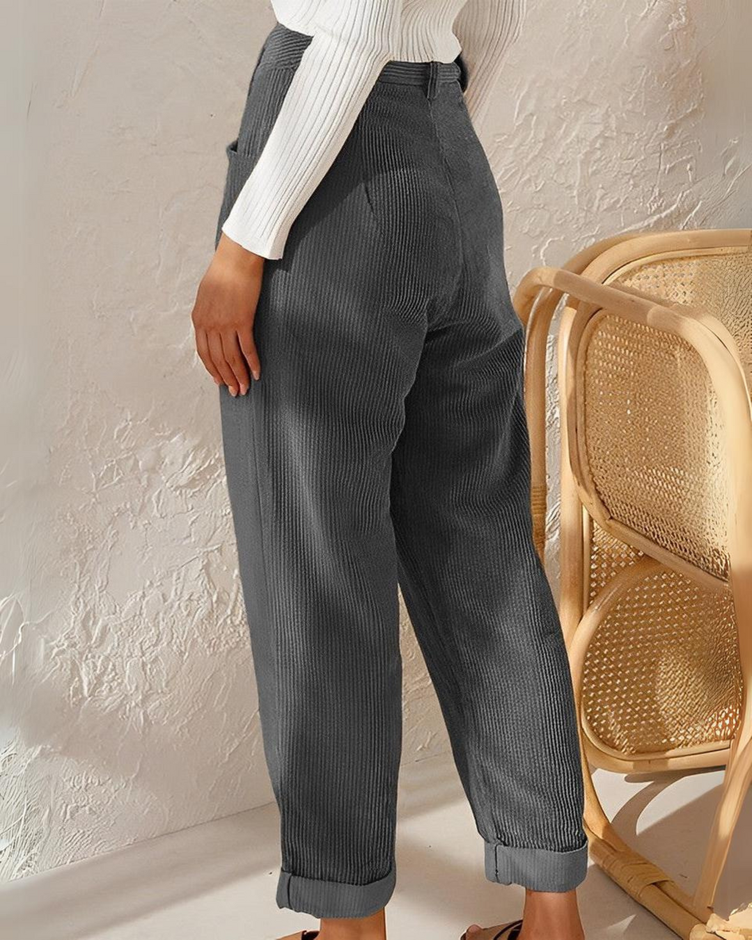 Madelyn™ | High-Waisted Corduroy Pants