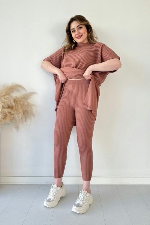 Yas - Two-piece Set